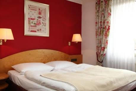 Hotel Wilhelm Busch Norderstedt Luaran gambar